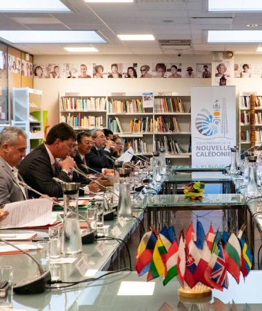 La ministre des Outre-mer Annick Girardin a ouvert les travaux du 14e comité de suivi sur le partenariat entre l’Union européenne et les pays et territoires d’Outre-mer (PTOM) français (photos : Maison de la Nouvelle-Calédonie).