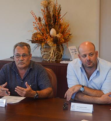 Jean-Louis d’Anglebermes et Christopher Gygès ont visité les locaux dédiés à la vaccination avant de répondre à quelques questions lors d’une rencontre avec la presse.  
