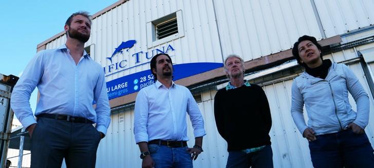   Nicolas Metzdorf, Mario Lopez, directeur de la société Pescana, Florent Pithon, président de la Fédération des pêcheurs hauturiers de Nouvelle-Calédonie, et Jessica Bouyé, directrice d’exploitation de Pacific Tuna.